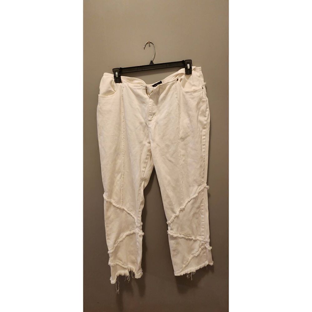 FUBU 2 PC SET - Picture 3 of 10